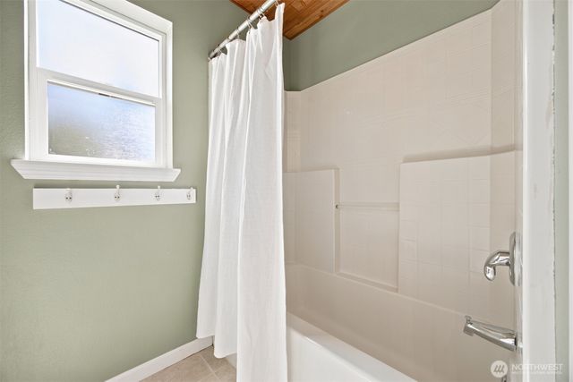 7178 Everett Road, Ferndale, WA 98248