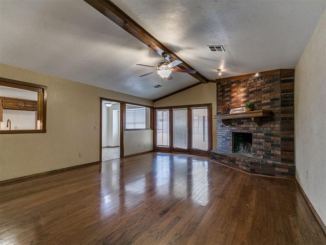 10201 Mantle Court, Oklahoma City, OK 73162