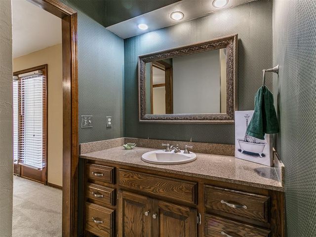 10201 Mantle Court, Oklahoma City, OK 73162