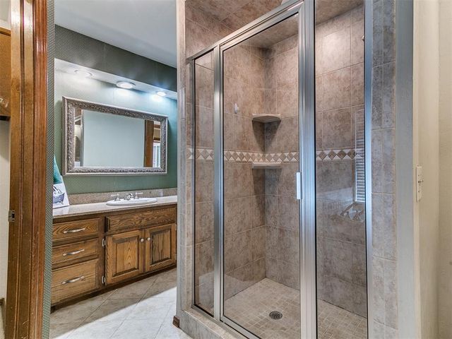 10201 Mantle Court, Oklahoma City, OK 73162