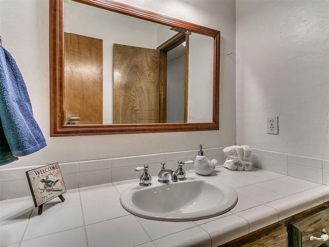 10201 Mantle Court, Oklahoma City, OK 73162