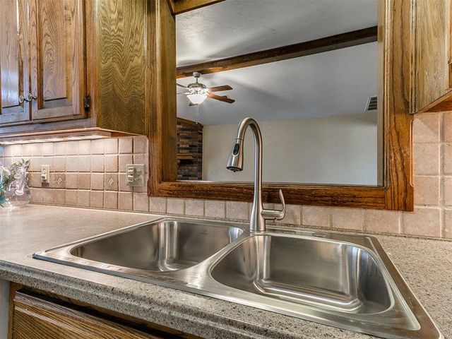 10201 Mantle Court, Oklahoma City, OK 73162