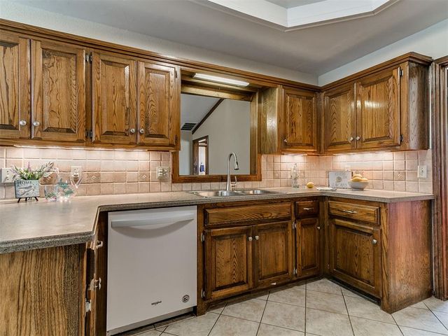 10201 Mantle Court, Oklahoma City, OK 73162