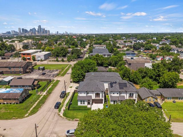 1703 Wipprecht Street, Houston, TX 77020