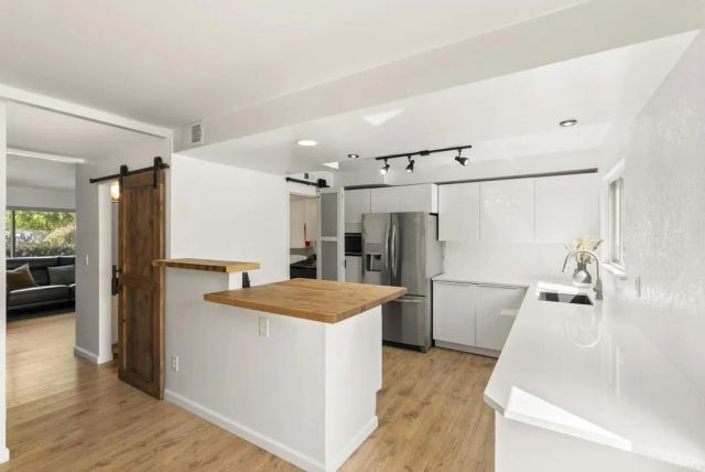 4169 Balboa Way, San Diego, CA 92117