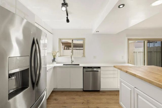 4169 Balboa Way, San Diego, CA 92117