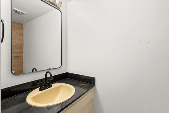 4169 Balboa Way, San Diego, CA 92117