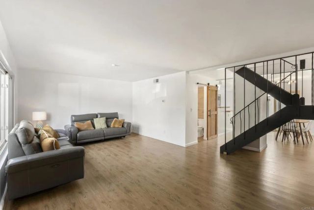 4169 Balboa Way, San Diego, CA 92117