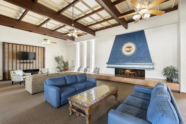 4169 Balboa Way, San Diego, CA 92117