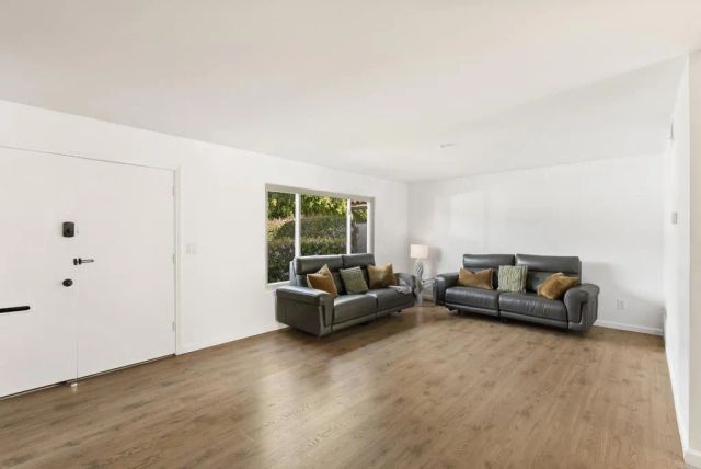 4169 Balboa Way, San Diego, CA 92117