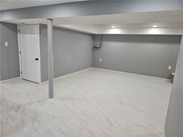 392 Center Grange Road, Center Twp, PA 15061