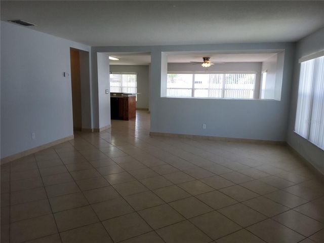 3055 ANQUILLA AVENUE, Clermont, FL 34711
