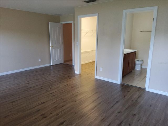 3055 ANQUILLA AVENUE, Clermont, FL 34711