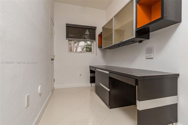 5132 NW 106th Ave, Doral, FL 33178