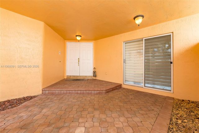 5132 NW 106th Ave, Doral, FL 33178