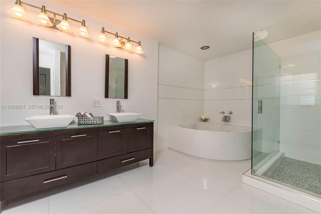 5132 NW 106th Ave, Doral, FL 33178