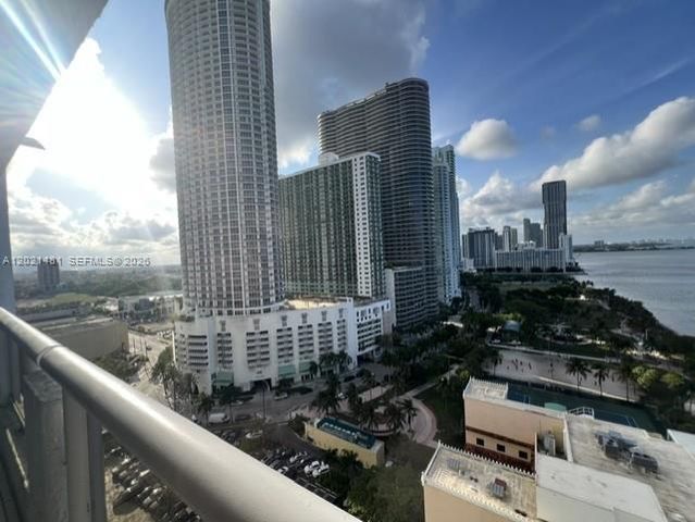 1717 N Bayshore Dr A-2136, Miami, FL 33132