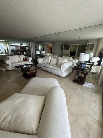 1717 N Bayshore Dr A-2136, Miami, FL 33132