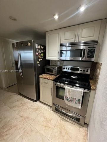 1717 N Bayshore Dr A-2136, Miami, FL 33132