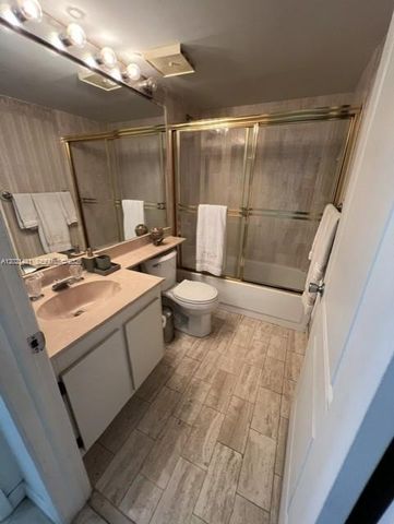 1717 N Bayshore Dr A-2136, Miami, FL 33132