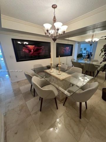 1717 N Bayshore Dr A-2136, Miami, FL 33132