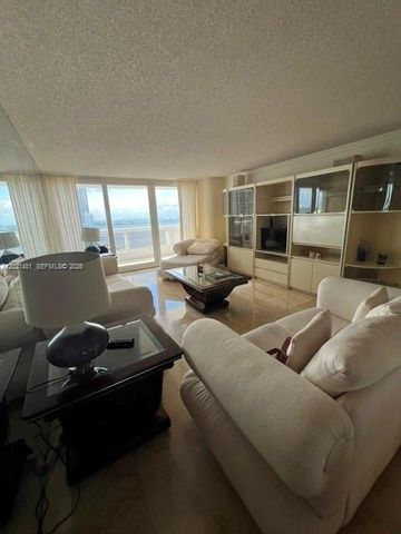 1717 N Bayshore Dr A-2136, Miami, FL 33132
