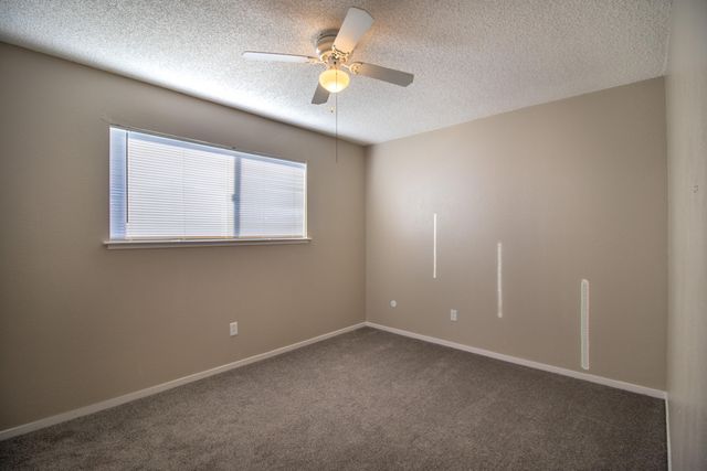 840 Sandra Lane, Porterville, CA 93257