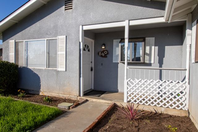 840 Sandra Lane, Porterville, CA 93257
