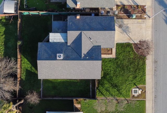 840 Sandra Lane, Porterville, CA 93257