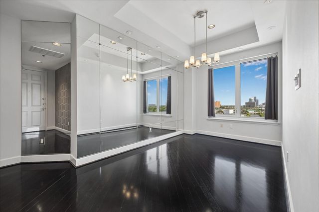 2520 Robinhood Street 807, Houston, TX 77005