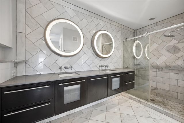 2520 Robinhood Street 807, Houston, TX 77005