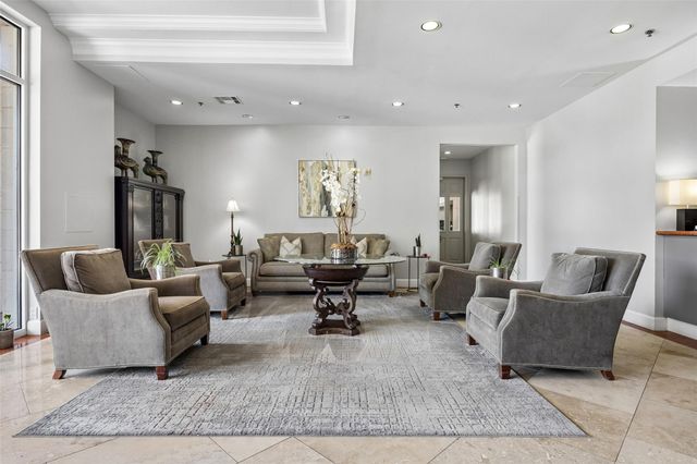 2520 Robinhood Street 807, Houston, TX 77005