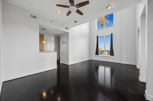 2520 Robinhood Street 807, Houston, TX 77005