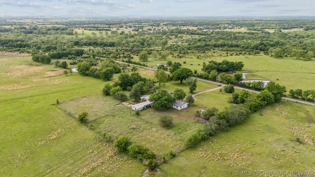 1429 W 640, Chouteau, OK 74337
