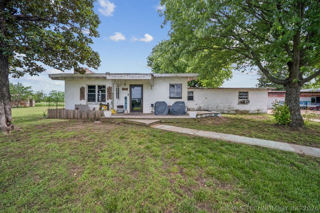 1429 W 640, Chouteau, OK 74337