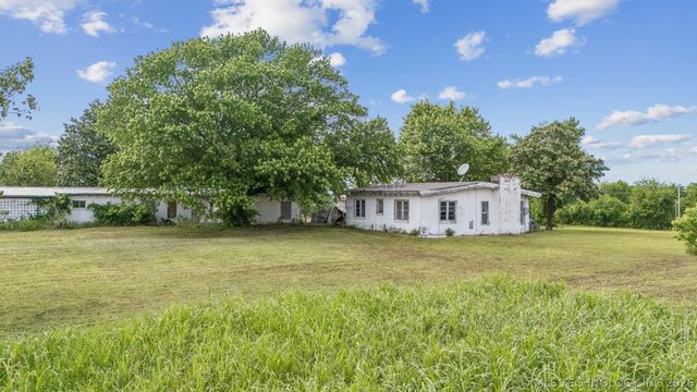 1429 W 640, Chouteau, OK 74337