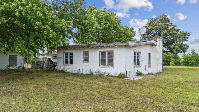 1429 W 640, Chouteau, OK 74337
