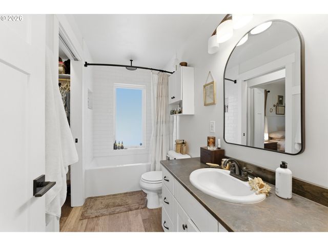 34180 SMITH Rd, St Helens, OR 97051