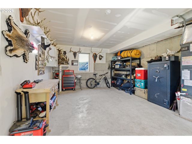 34180 SMITH Rd, St Helens, OR 97051