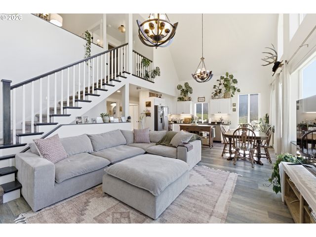 34180 SMITH Rd, St Helens, OR 97051