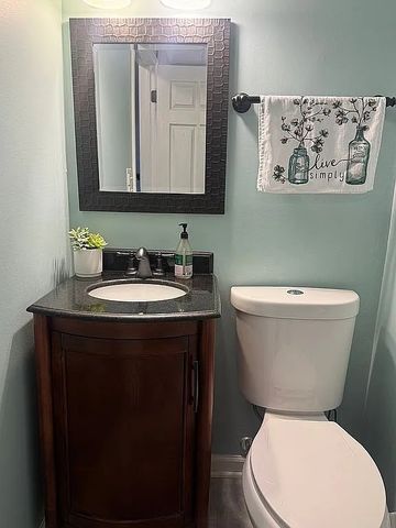 318 W Hackberry Drive, Arlington Heights, IL 60004