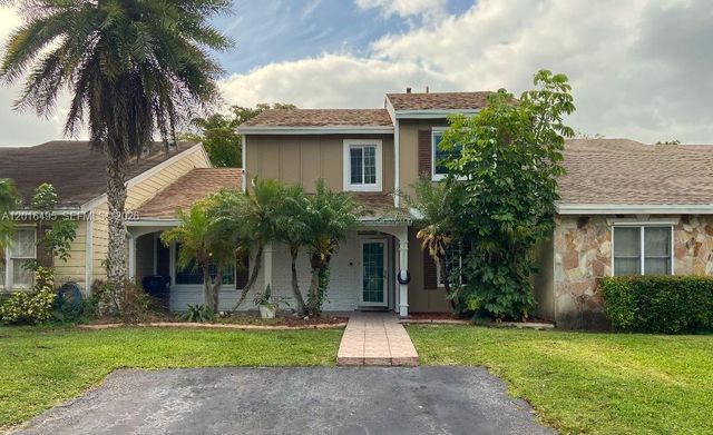14551 SW 142nd Ct Cir, Miami, FL 33186