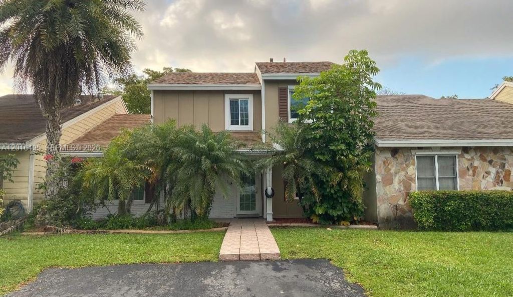 14551 SW 142nd Ct Cir, Miami, FL 33186