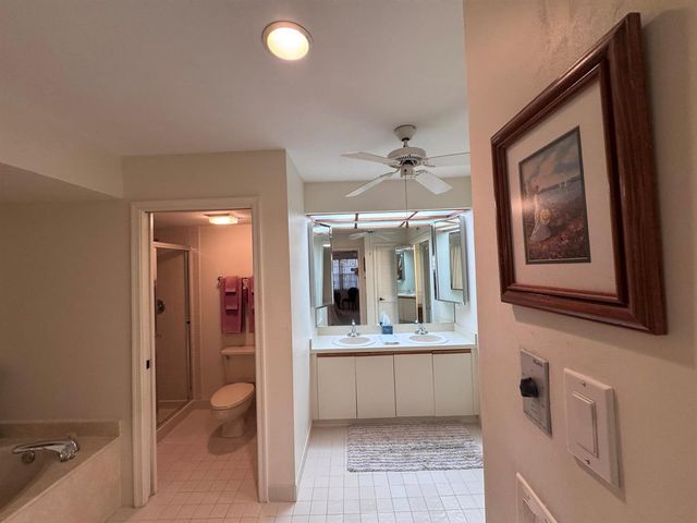 11190 Aspen Glen Drive, Boynton Beach, FL 33437