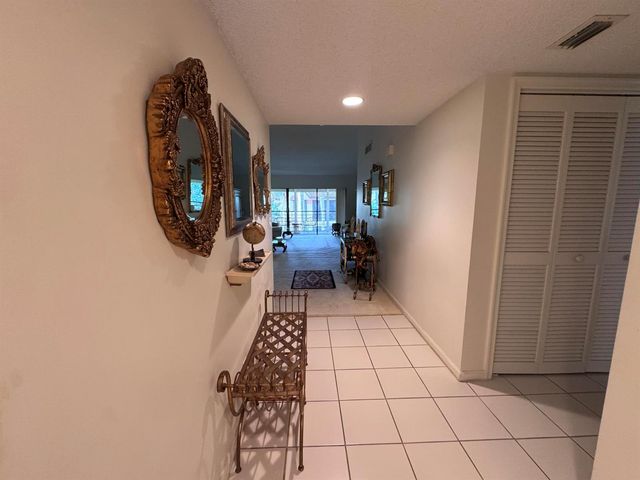 11190 Aspen Glen Drive, Boynton Beach, FL 33437