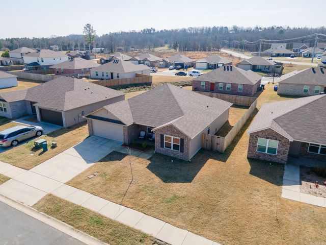 1235 Cowbell Street, Conway, AR 72034