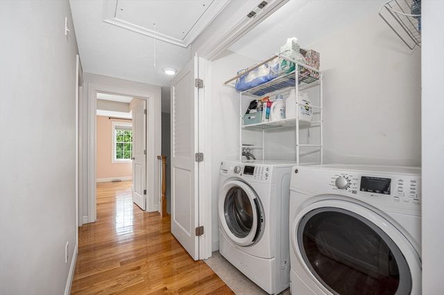 18 Bartlett Ave 18, Chelmsford, MA 01824