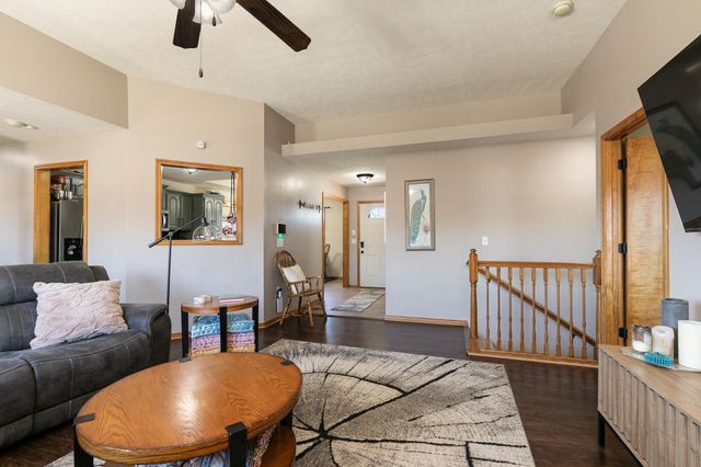 5348 Basswood Court W, Springfield, MO 65802