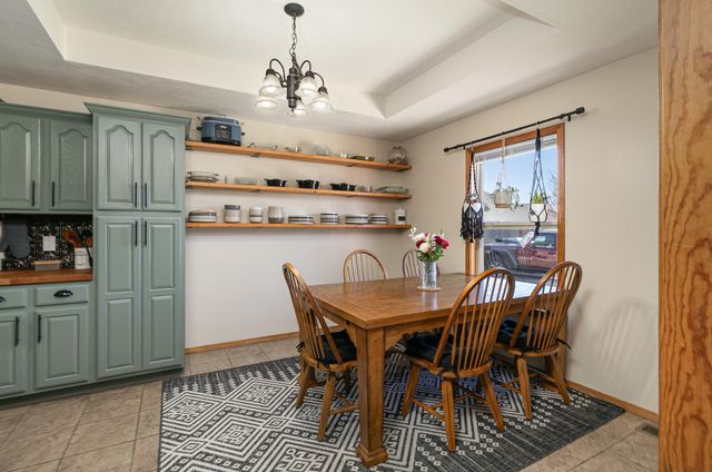 5348 Basswood Court W, Springfield, MO 65802