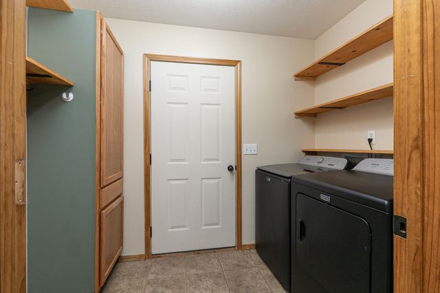 5348 Basswood Court W, Springfield, MO 65802